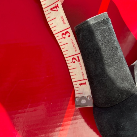 Aerosoles (8US/6EU) suede above-the-ankle boots with "heel rest comfort" - Picture 13 of 16